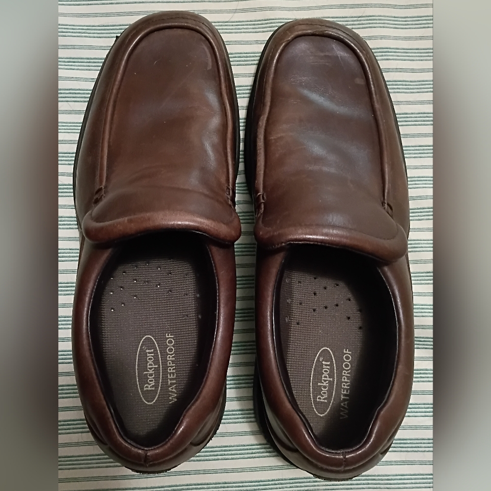 Rockport Mens 12M Dark Brown Leather Slip-On Loafers